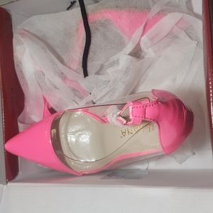 Liliana Olga Pink pumps